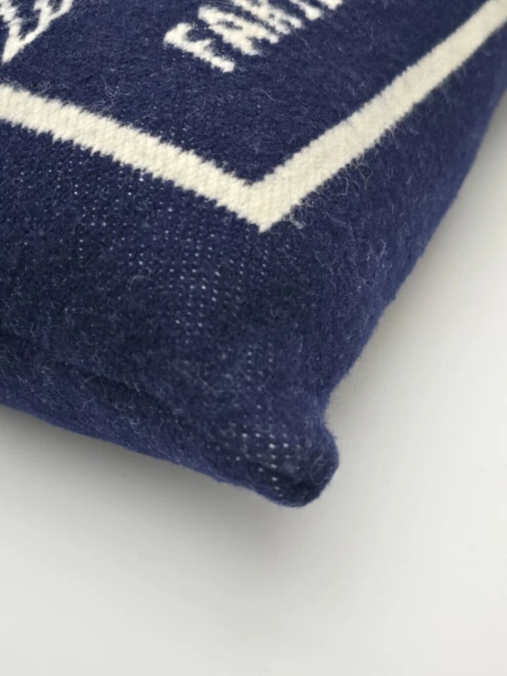 Faribault Woolen Mill Navy Blue White Wool Throw Pillow 18x16” - Picture 4 of 10